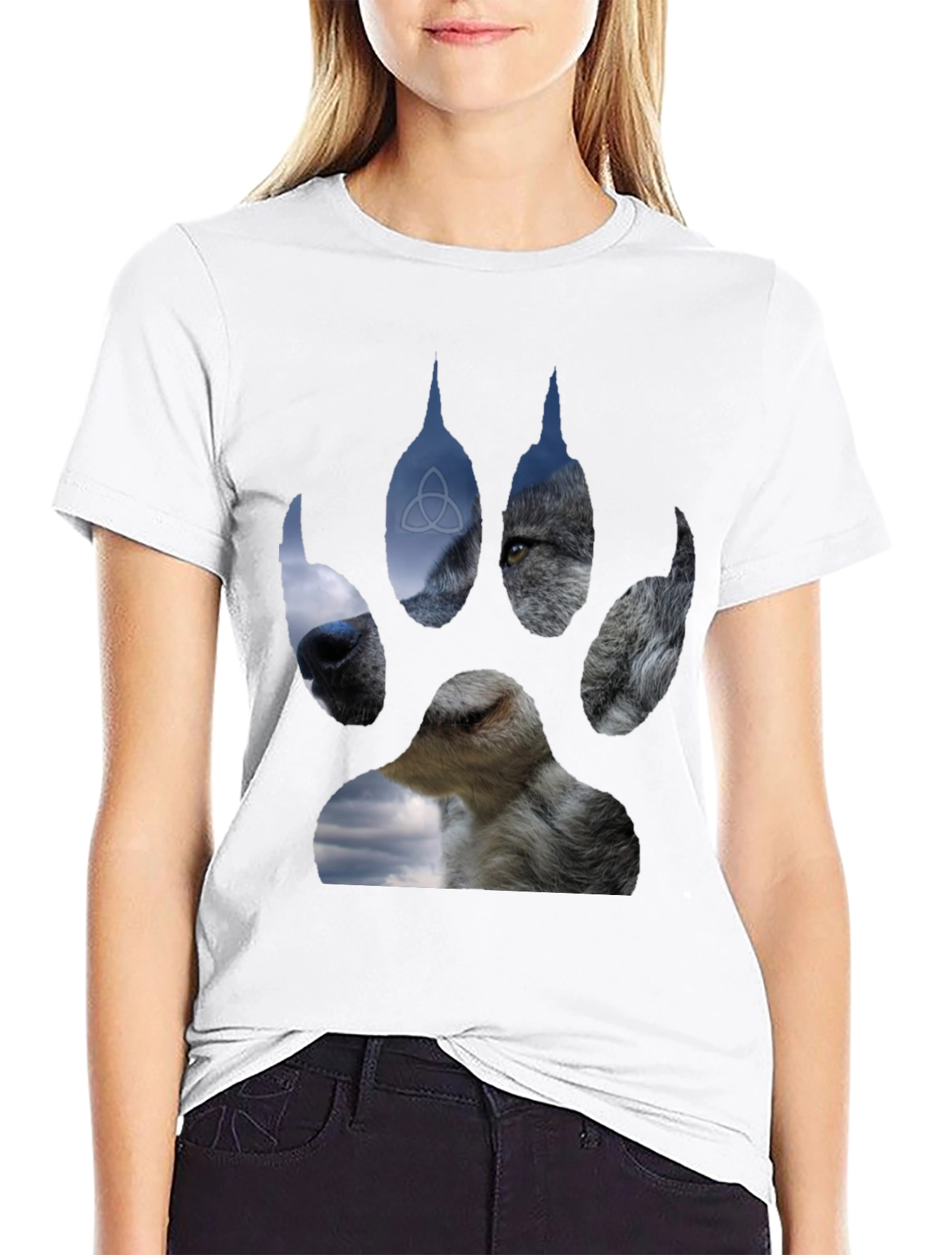 Wolf Paw Print Graphic T-Shirt