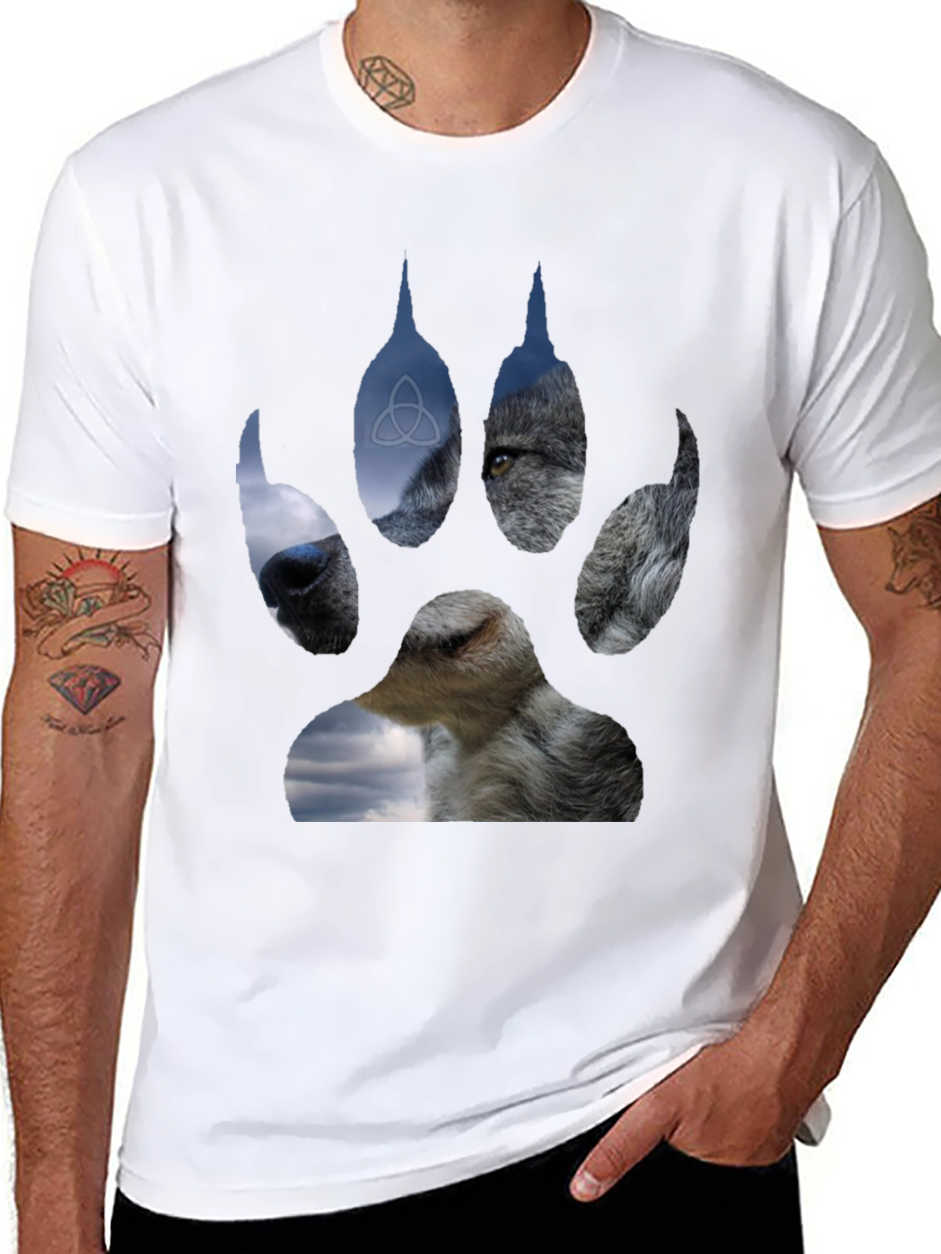 Wolf Paw Print Graphic T-Shirt