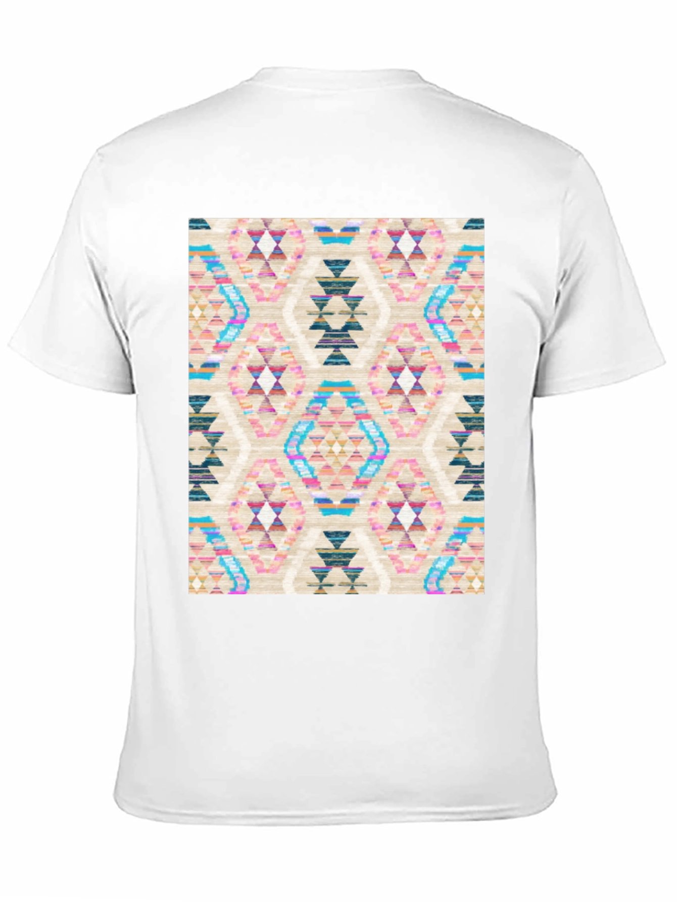 Geometric Pattern Graphic Tee - Stylish Comfort