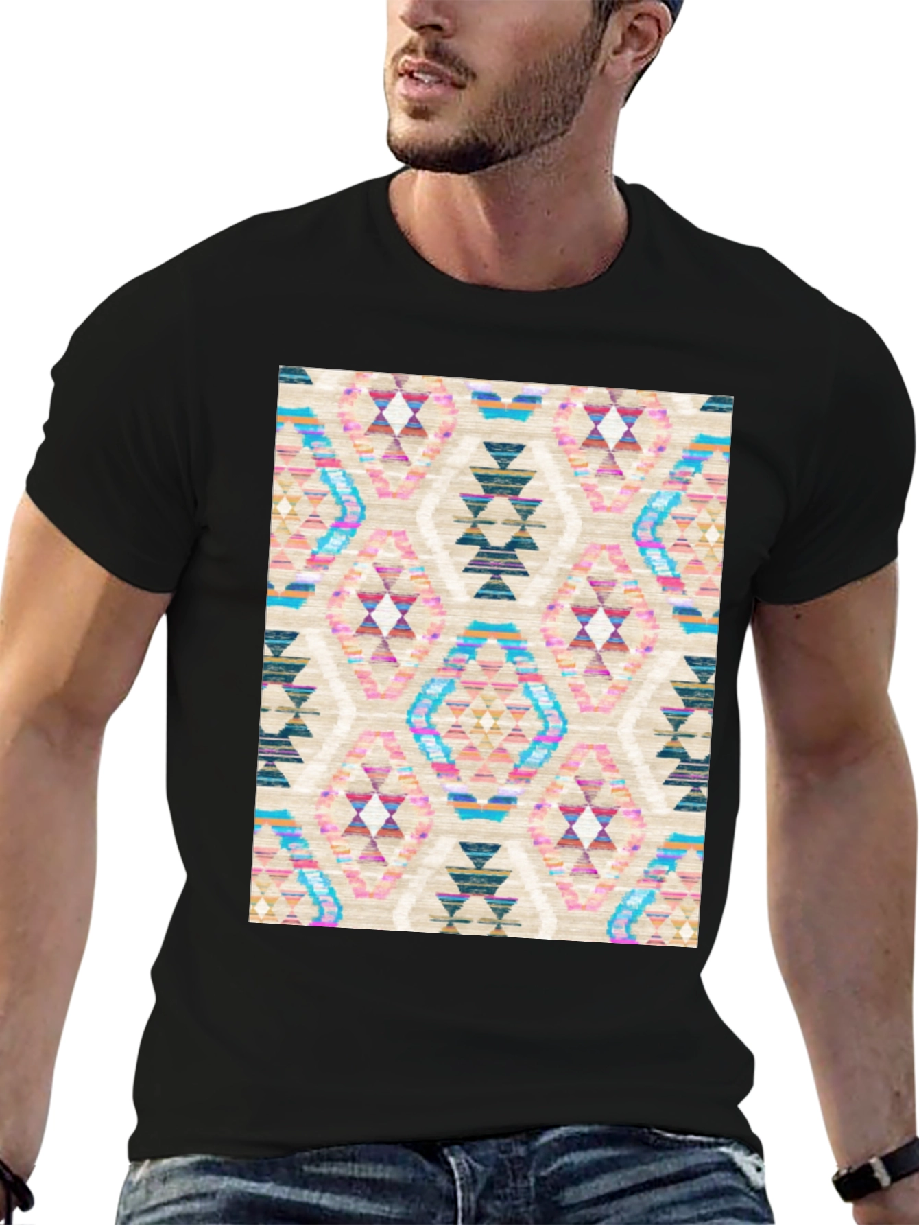 Geometric Pattern Graphic Tee - Stylish Comfort